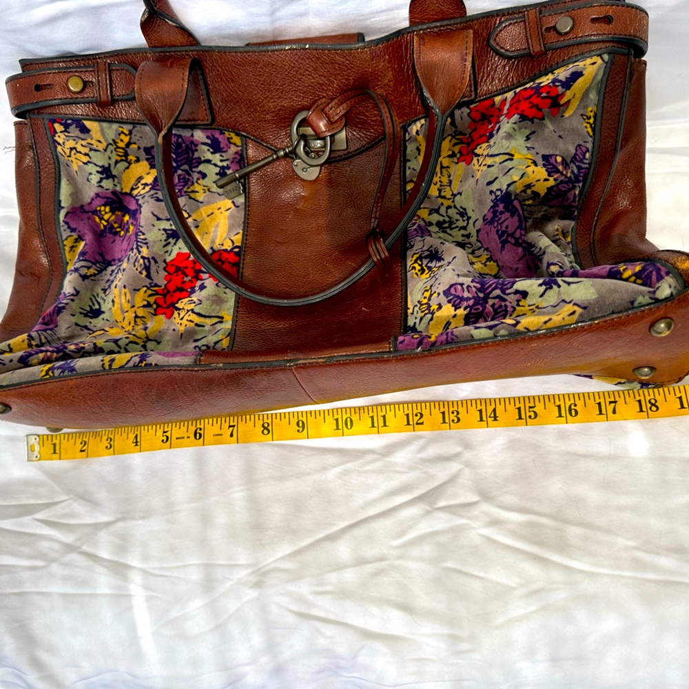 Fossil Tapestry Carpet Bag